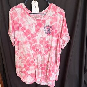 #36–Old Navy Pink and White Tie-Dye Tee